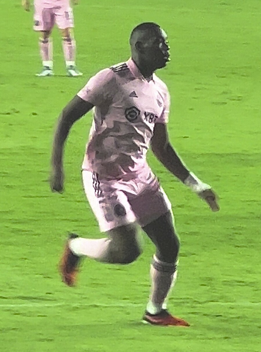 صورة مقصوصة لـ Kamal Miller
