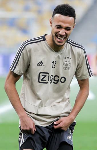 Foto recortada de Noussair Mazraoui
